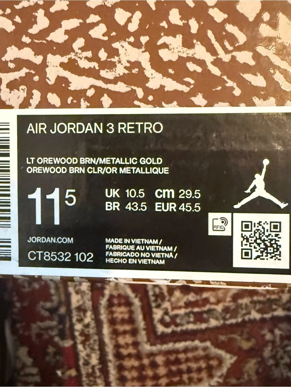 Jordan 3 Retro Palomino - Sneakers in Beige and Brown